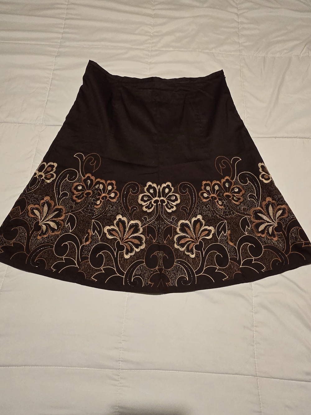 Liz Claiborne Brown A-Line Skirt with Cream & Tan Floral Trim